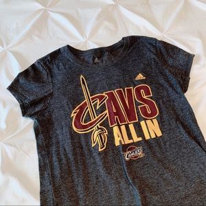 cavs tee